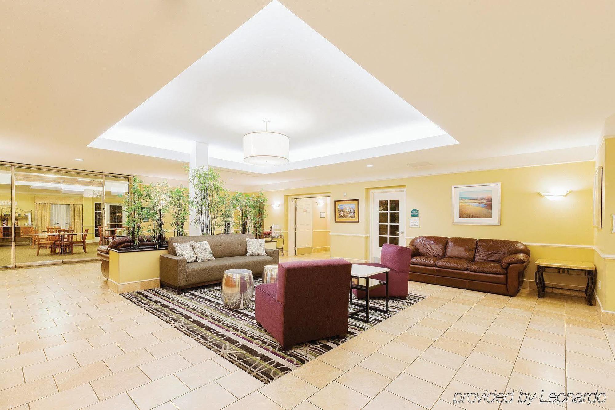 Отель La Quinta By Wyndham Santa Clarita - Valencia Stevenson Ranch Экстерьер фото